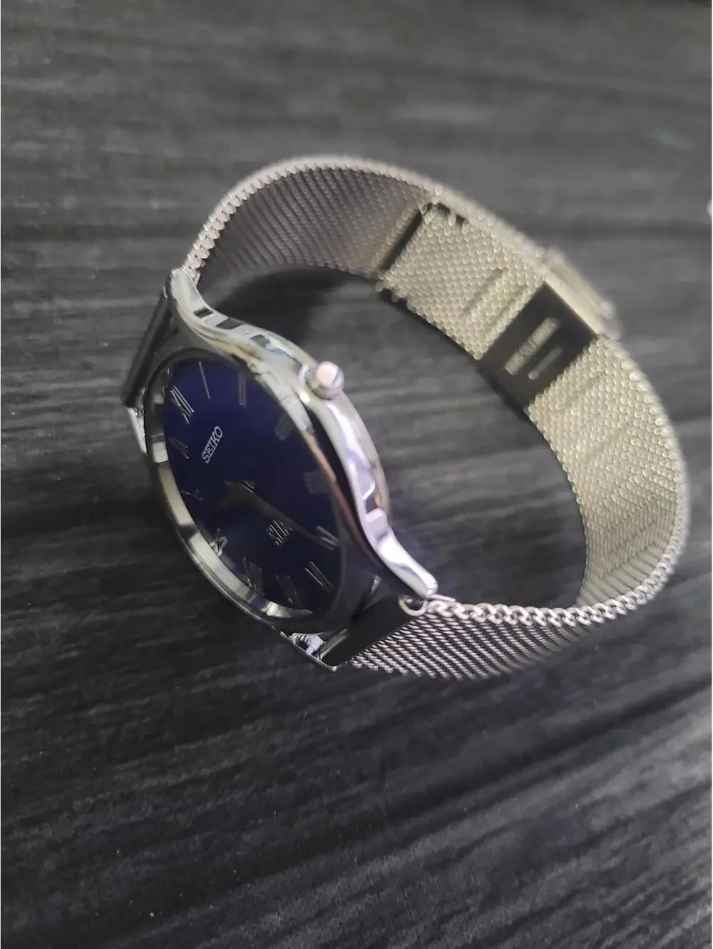 Vintage Seiko Round Slim Roman Blue Dial Slv Mens Watch